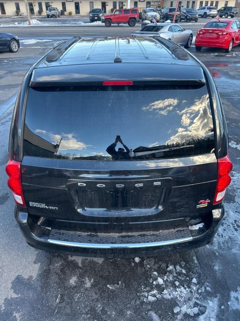 2016 BLACK DODGE GRAND CARAVAN R/T (2C4RDGEG2GR) with an 3.6L engine, Automatic transmission, located at 2514 Williamson Rd NE, Roanoke, VA, 24012, (540) 265-7770, 37.294636, -79.936249 - NO CREDIT CHECK FINANCING WITH ONLY $2600 DOWN PAYMENT!!!! Check out our website www.needausedvehicle.com for our No Credit Check/ In House Financing options!! No Credit Check Available!!! In House Financing Available!!! All Clean Title Vehicles (no Salvaged or flooded vehicles ever on our lot)! - Photo#11