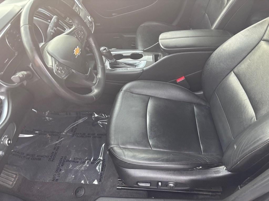 2016 BLACK CHEVROLET MALIBU LT (1G1ZE5ST5GF) with an 1.5L engine, Automatic transmission, located at 2514 Williamson Rd NE, Roanoke, VA, 24012, (540) 265-7770, 37.294636, -79.936249 - NO CREDIT CHECK FINANCING WITH ONLY $3000 DOWN PAYMENT!!!! Check out our website www.needausedvehicle.com for our No Credit Check/ In House Financing options!! No Credit Check Available!!! In House Financing Available!!! All Clean Title Vehicles (no Salvaged or flooded vehicles ever on our lot)!- Photo#6