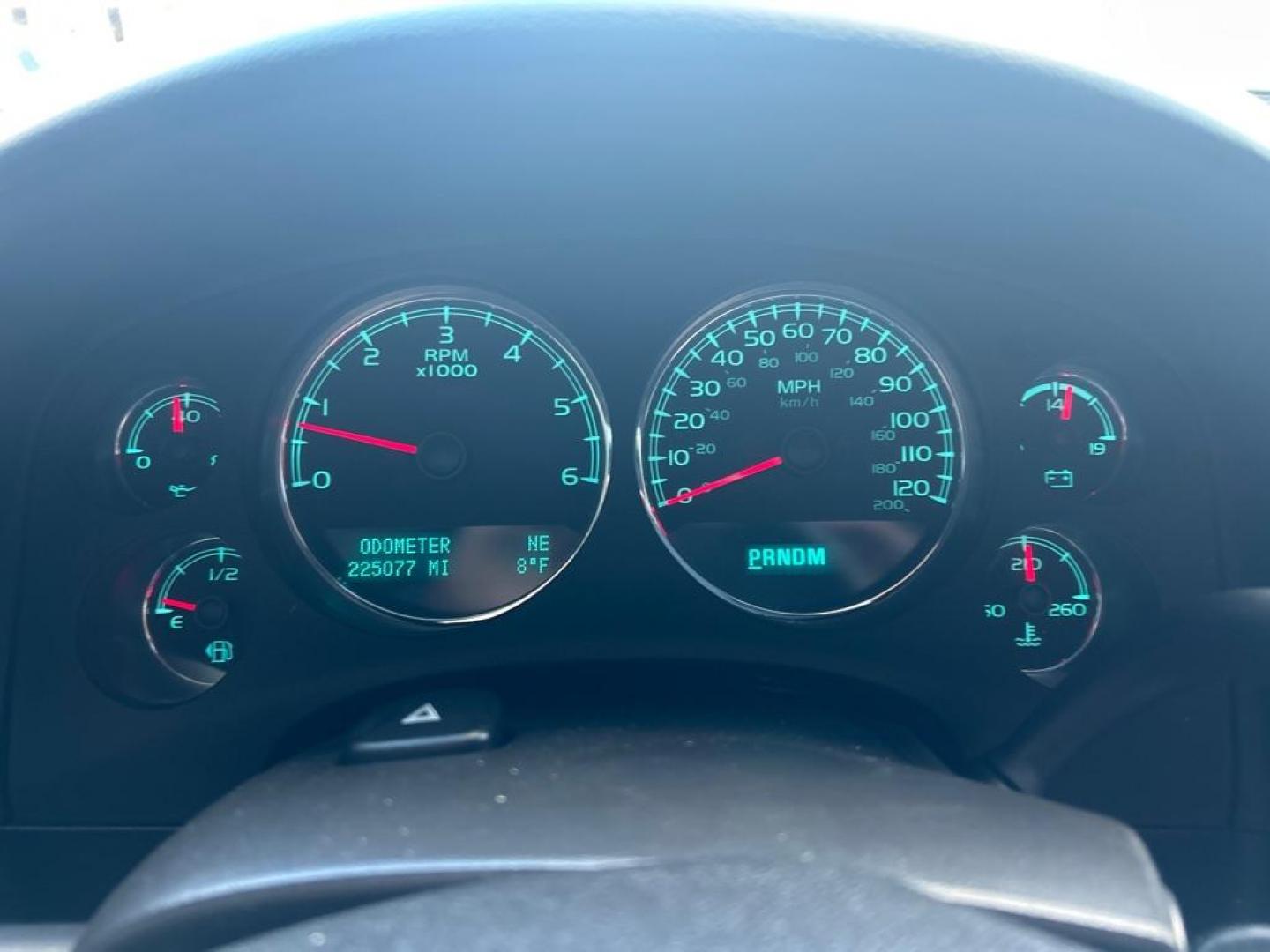 2013 SILVER GMC YUKON XL 1500 SLT (1GKS2KE73DR) with an 5.3L engine, Automatic transmission, located at 2514 Williamson Rd NE, Roanoke, VA, 24012, (540) 265-7770, 37.294636, -79.936249 - NO CREDIT CHECK FINANCING WITH ONLY $2500 DOWN PAYMENT!!!! Check out our website www.needausedvehicle.com for our No Credit Check/ In House Financing options!! No Credit Check Available!!! In House Financing Available!!! All Clean Title Vehicles (no Salvaged or flooded vehicles ever on our lot)! - Photo#10