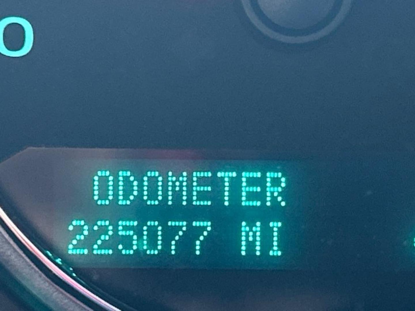 2013 SILVER GMC YUKON XL 1500 SLT (1GKS2KE73DR) with an 5.3L engine, Automatic transmission, located at 2514 Williamson Rd NE, Roanoke, VA, 24012, (540) 265-7770, 37.294636, -79.936249 - NO CREDIT CHECK FINANCING WITH ONLY $2500 DOWN PAYMENT!!!! Check out our website www.needausedvehicle.com for our No Credit Check/ In House Financing options!! No Credit Check Available!!! In House Financing Available!!! All Clean Title Vehicles (no Salvaged or flooded vehicles ever on our lot)! - Photo#11