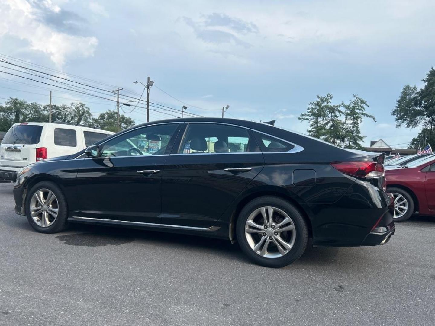 2018 BLACK HYUNDAI SONATA SPORT (5NPE34AFXJH) with an 2.4L engine, Automatic transmission, located at 2514 Williamson Rd NE, Roanoke, VA, 24012, (540) 265-7770, 37.294636, -79.936249 - NO CREDIT CHECK FINANCING WITH ONLY $3500 DOWN PAYMENT!!!! Check out our website www.needausedvehicle.com for our No Credit Check/ In House Financing options!! No Credit Check Available!!! In House Financing Available!!! All Clean Title Vehicles (no Salvaged or flooded vehicles ever on our lot)! - Photo#1