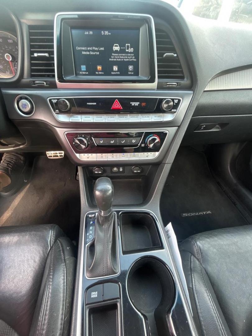 2018 BLACK HYUNDAI SONATA SPORT (5NPE34AFXJH) with an 2.4L engine, Automatic transmission, located at 2514 Williamson Rd NE, Roanoke, VA, 24012, (540) 265-7770, 37.294636, -79.936249 - NO CREDIT CHECK FINANCING WITH ONLY $3500 DOWN PAYMENT!!!! Check out our website www.needausedvehicle.com for our No Credit Check/ In House Financing options!! No Credit Check Available!!! In House Financing Available!!! All Clean Title Vehicles (no Salvaged or flooded vehicles ever on our lot)! - Photo#5