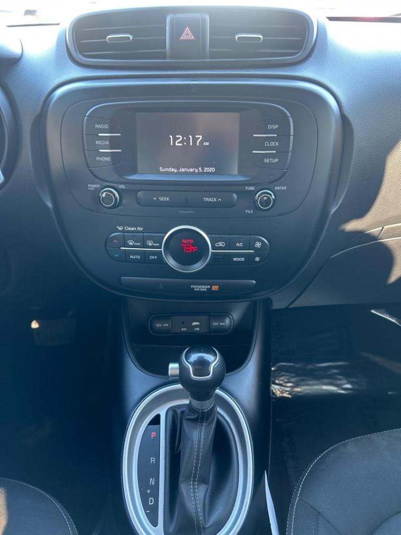 2017 WHITE KIA SOUL + (KNDJP3A56H7) with an 2.0L engine, Automatic transmission, located at 2514 Williamson Rd NE, Roanoke, VA, 24012, (540) 265-7770, 37.294636, -79.936249 - NO CREDIT CHECK FINANCING WITH ONLY $2700 DOWN PAYMENT!!!! Check out our website www.needausedvehicle.com for our No Credit Check/ In House Financing options!! No Credit Check Available!!! In House Financing Available!!! All Clean Title Vehicles (no Salvaged or flooded vehicles ever on our lot)! - Photo#6