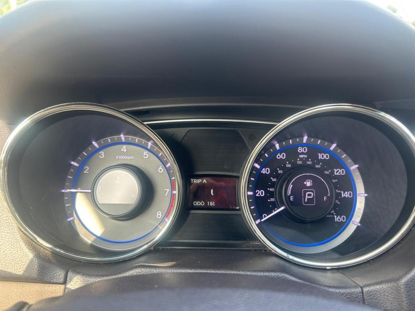 2012 BLUE HYUNDAI SONATA SE (5NPEC4AC9CH) with an 2.4L engine, Automatic transmission, located at 2514 Williamson Rd NE, Roanoke, VA, 24012, (540) 265-7770, 37.294636, -79.936249 - NO CREDIT CHECK FINANCING WITH ONLY $2000 DOWN PAYMENT!!!! Check out our website www.needausedvehicle.com for our No Credit Check/ In House Financing options!! No Credit Check Available!!! In House Financing Available!!! All Clean Title Vehicles (no Salvaged or flooded vehicles ever on our lot)! - Photo#6