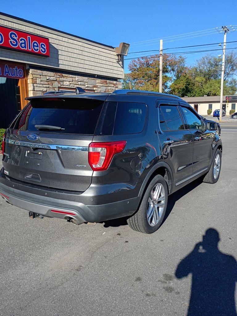 2016 GREY FORD EXPLORER LIMITED (1FM5K8F8XGG) with an 3.5L engine, Automatic transmission, located at 2514 Williamson Rd NE, Roanoke, VA, 24012, (540) 265-7770, 37.294636, -79.936249 - NO CREDIT CHECK FINANCING WITH ONLY $3700 DOWN PAYMENT!!!! Check out our website www.needausedvehicle.com for our No Credit Check/ In House Financing options!! No Credit Check Available!!! In House Financing Available!!! All Clean Title Vehicles (no Salvaged or flooded vehicles ever on our lot)! - Photo#2