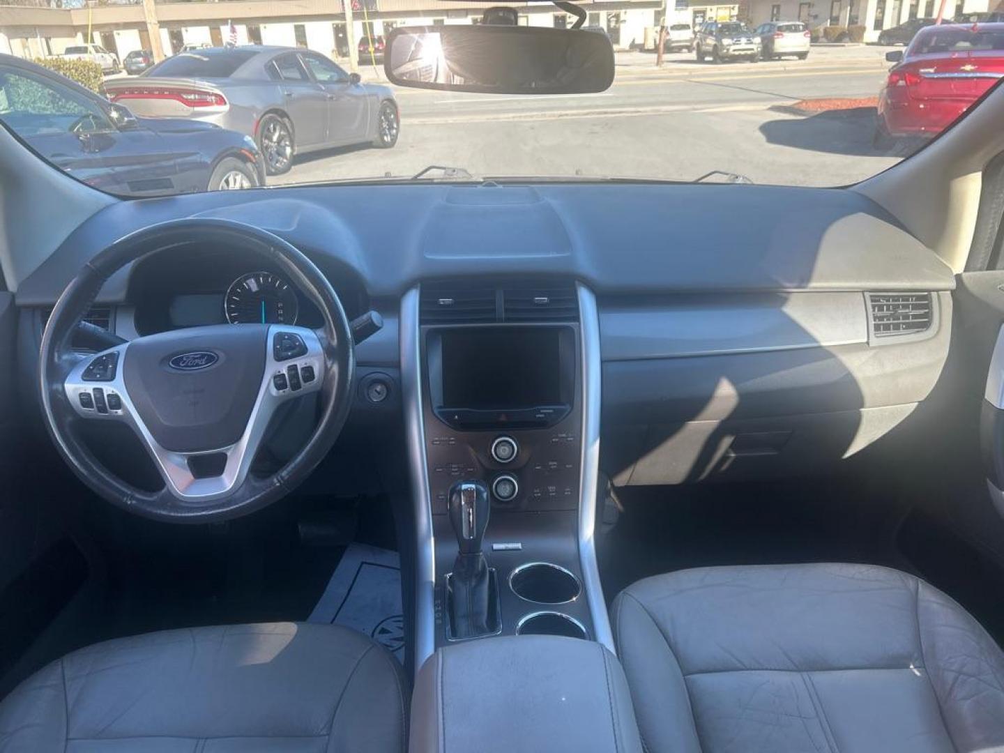 2013 GRAY FORD EDGE SEL (2FMDK4JC5DB) with an 3.5L engine, Automatic transmission, located at 2514 Williamson Rd NE, Roanoke, VA, 24012, (540) 265-7770, 37.294636, -79.936249 - Photo#2