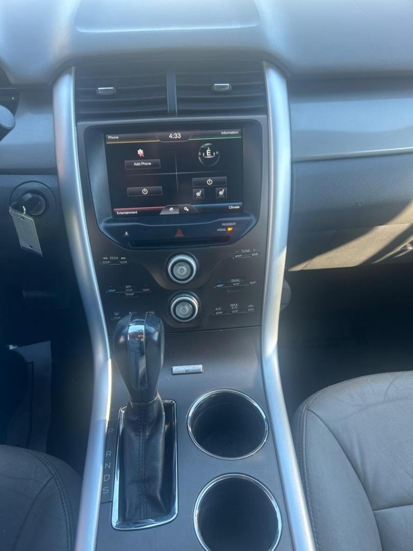 2013 GRAY FORD EDGE SEL (2FMDK4JC5DB) with an 3.5L engine, Automatic transmission, located at 2514 Williamson Rd NE, Roanoke, VA, 24012, (540) 265-7770, 37.294636, -79.936249 - Photo#4