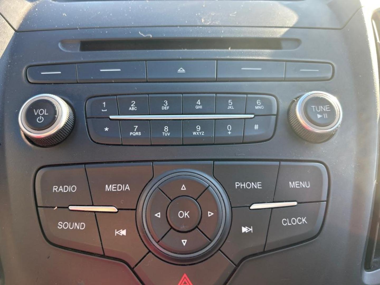 2017 WHITE FORD ESCAPE S (1FMCU0F71HU) with an 2.5L engine, Automatic transmission, located at 2514 Williamson Rd NE, Roanoke, VA, 24012, (540) 265-7770, 37.294636, -79.936249 - Photo#13