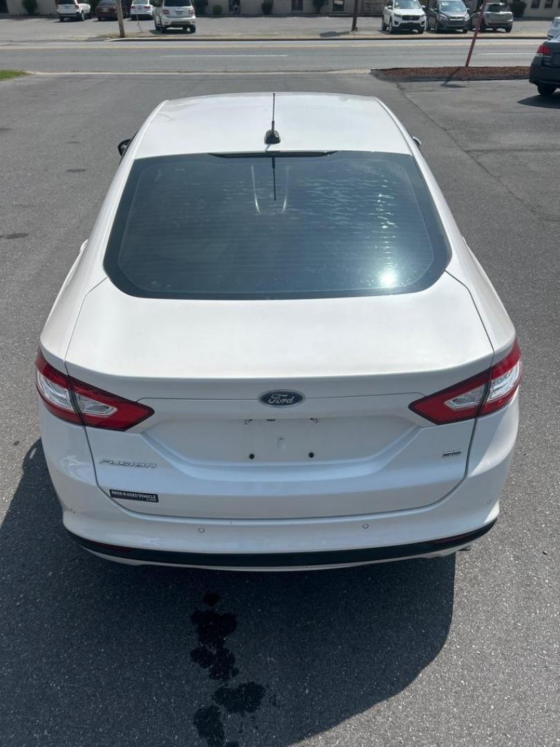 2016 WHITE FORD FUSION SE (3FA6P0H7XGR) with an 2.5L engine, Automatic transmission, located at 2514 Williamson Rd NE, Roanoke, VA, 24012, (540) 265-7770, 37.294636, -79.936249 - NO CREDIT CHECK FINANCING WITH ONLY $2700 DOWN PAYMENT!!!! Check out our website www.needausedvehicle.com for our No Credit Check/ In House Financing options!! No Credit Check Available!!! In House Financing Available!!! All Clean Title Vehicles (no Salvaged or flooded vehicles ever on our lot)! - Photo#11