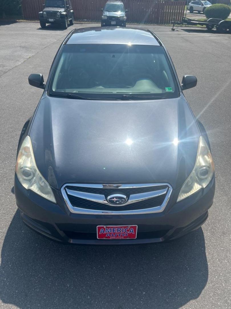 2011 GRAY SUBARU LEGACY 2.5I (4S3BMBA61B3) with an 2.5L engine, Automatic transmission, located at 2514 Williamson Rd NE, Roanoke, VA, 24012, (540) 265-7770, 37.294636, -79.936249 - NO CREDIT CHECK FINANCING WITH ONLY $2000 DOWN PAYMENT!!!! Check out our website www.needausedvehicle.com for our No Credit Check/ In House Financing options!! No Credit Check Available!!! In House Financing Available!!! All Clean Title Vehicles (no Salvaged or flooded vehicles ever on our lot)! - Photo#8