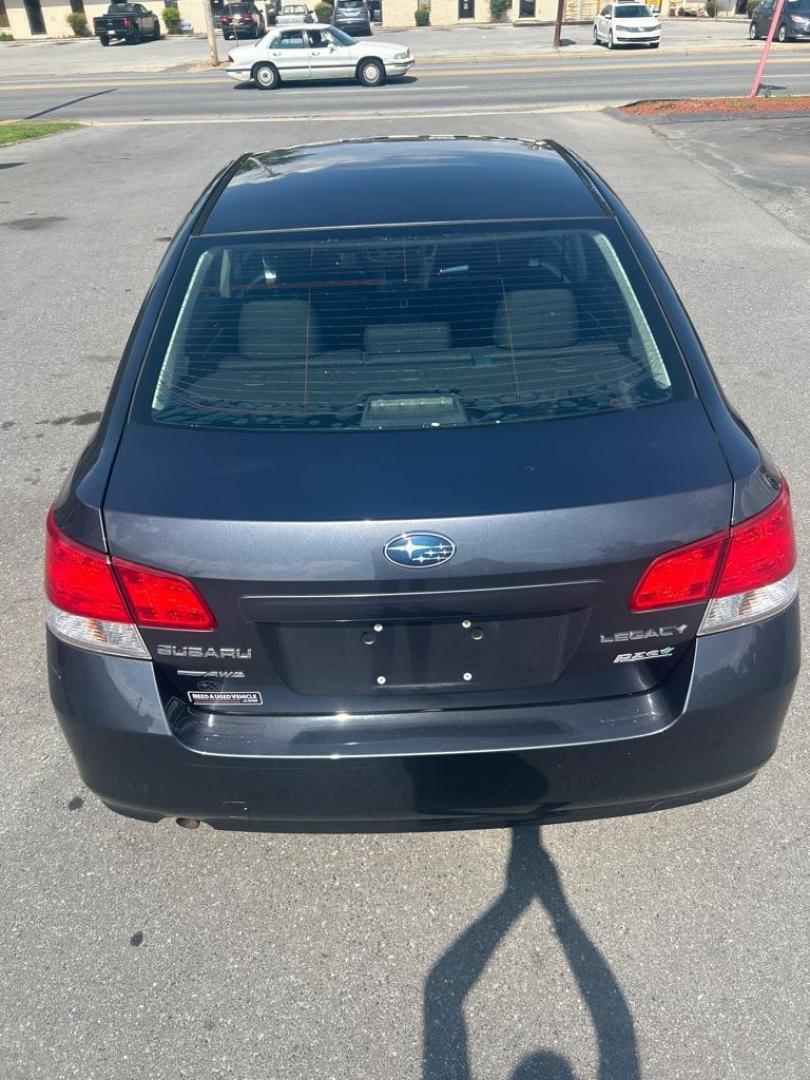 2011 GRAY SUBARU LEGACY 2.5I (4S3BMBA61B3) with an 2.5L engine, Automatic transmission, located at 2514 Williamson Rd NE, Roanoke, VA, 24012, (540) 265-7770, 37.294636, -79.936249 - NO CREDIT CHECK FINANCING WITH ONLY $2000 DOWN PAYMENT!!!! Check out our website www.needausedvehicle.com for our No Credit Check/ In House Financing options!! No Credit Check Available!!! In House Financing Available!!! All Clean Title Vehicles (no Salvaged or flooded vehicles ever on our lot)! - Photo#9
