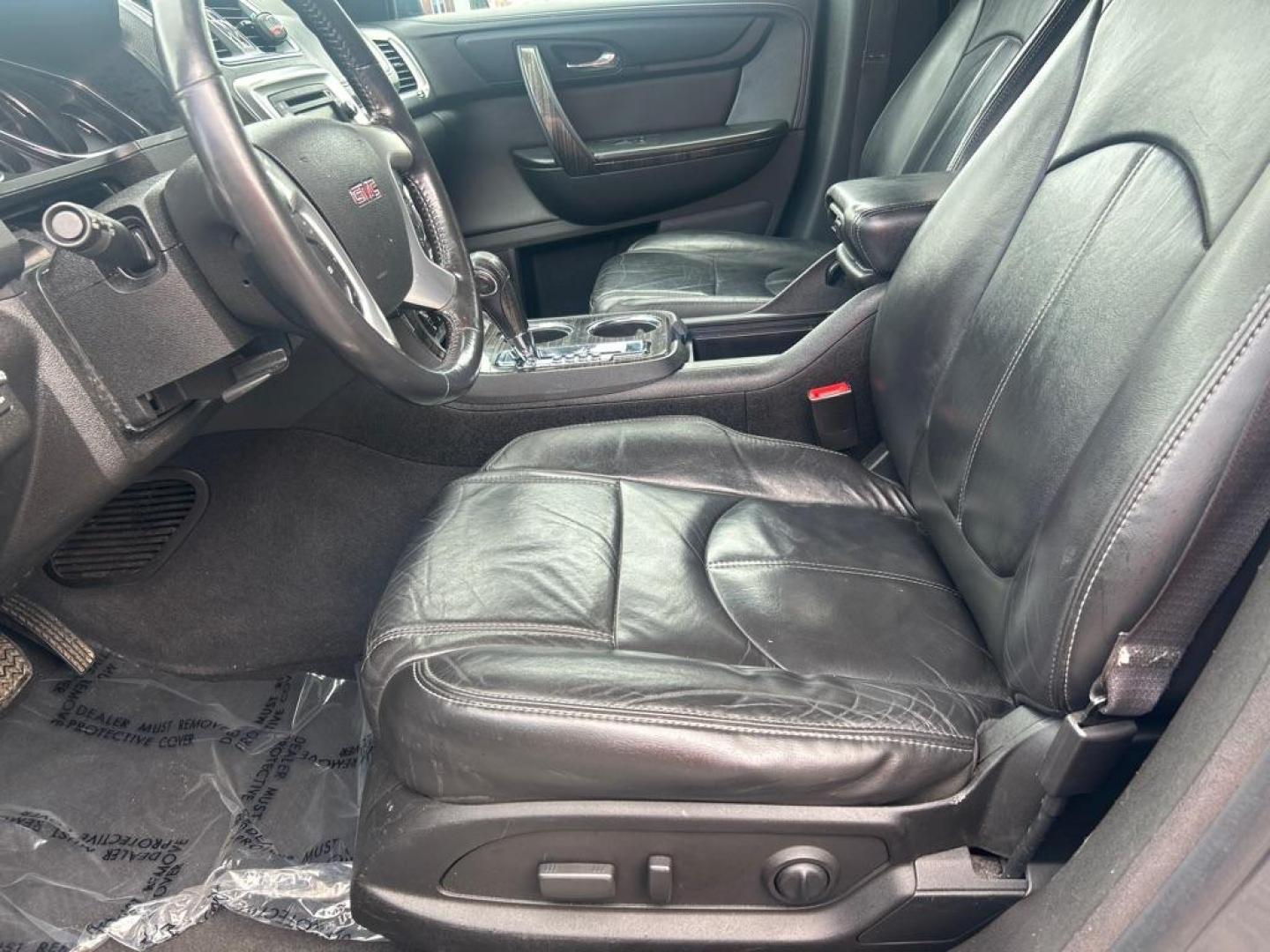 2014 GRAY GMC ACADIA SLT-2 (1GKKVSKD9EJ) with an 3.6L engine, Automatic transmission, located at 2514 Williamson Rd NE, Roanoke, VA, 24012, (540) 265-7770, 37.294636, -79.936249 - NO CREDIT CHECK FINANCING WITH ONLY $2700 DOWN PAYMENT!!!! Check out our website www.needausedvehicle.com for our No Credit Check/ In House Financing options!! No Credit Check Available!!! In House Financing Available!!! All Clean Title Vehicles (no Salvaged or flooded vehicles ever on our lot)! - Photo#8