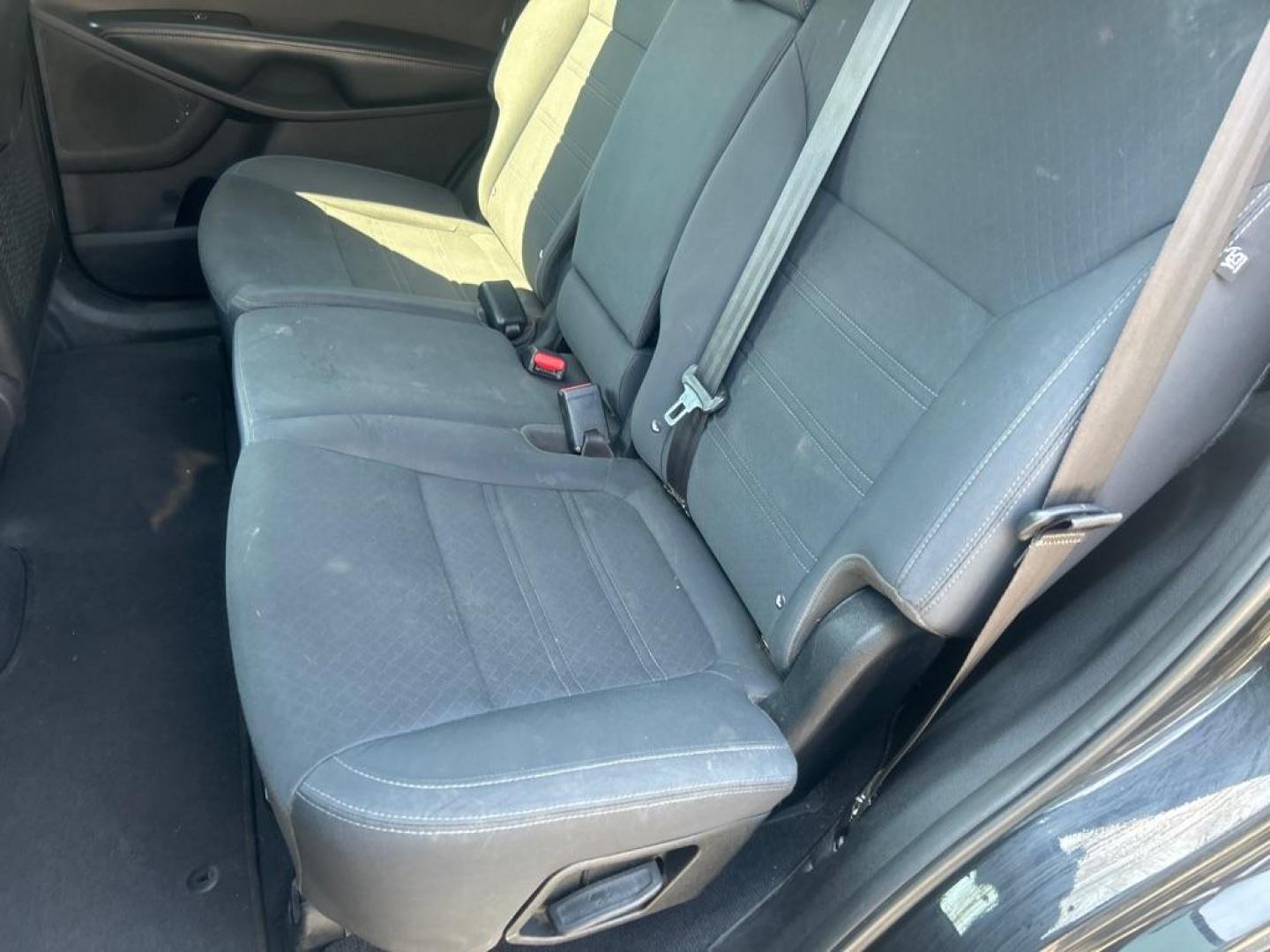 2016 BLACK KIA SORENTO LX (5XYPGDA3XGG) with an 2.4L engine, Automatic transmission, located at 2514 Williamson Rd NE, Roanoke, VA, 24012, (540) 265-7770, 37.294636, -79.936249 - NO CREDIT CHECK FINANCING WITH ONLY $1800 DOWN PAYMENT!!!! Check out our website www.needausedvehicle.com for our No Credit Check/ In House Financing options!! No Credit Check Available!!! In House Financing Available!!! All Clean Title Vehicles (no Salvaged or flooded vehicles ever on our lot)! - Photo#5