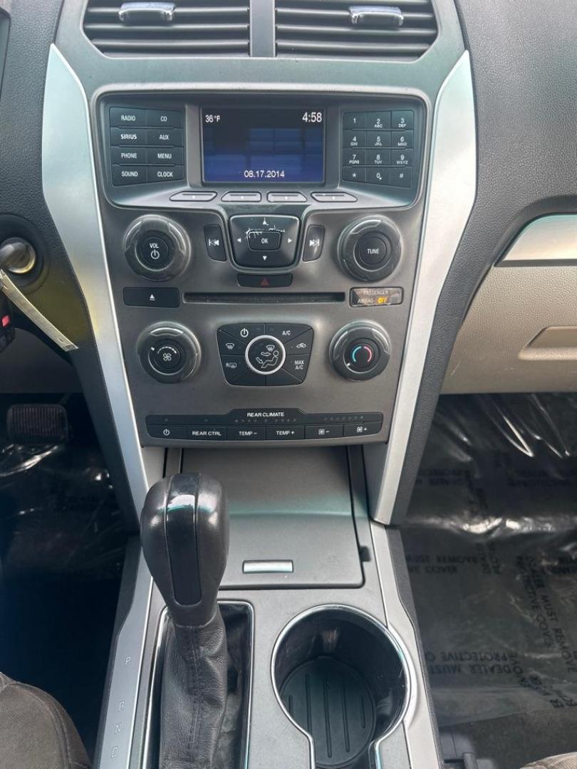 2015 BLACK FORD EXPLORER (1FM5K7B89FG) with an 3.5L engine, Automatic transmission, located at 2514 Williamson Rd NE, Roanoke, VA, 24012, (540) 265-7770, 37.294636, -79.936249 - NO CREDIT CHECK FINANCING WITH ONLY $1700 DOWN PAYMENT!!!! Check out our website www.needausedvehicle.com for our No Credit Check/ In House Financing options!! No Credit Check Available!!! In House Financing Available!!! All Clean Title Vehicles (no Salvaged or flooded vehicles ever on our lot)! - Photo#7