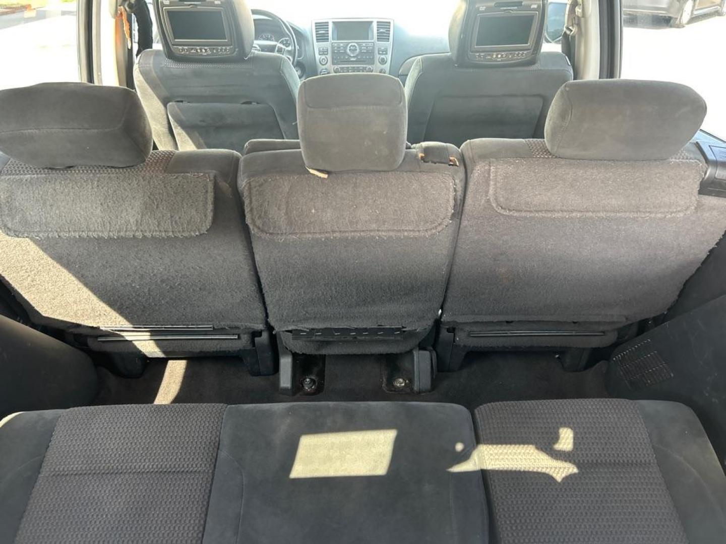 2015 GRAY NISSAN ARMADA SV (5N1AA0NC4FN) with an 5.6L engine, Automatic transmission, located at 2514 Williamson Rd NE, Roanoke, VA, 24012, (540) 265-7770, 37.294636, -79.936249 - NO CREDIT CHECK FINANCING WITH ONLY $3700 DOWN PAYMENT!!!! Check out our website www.needausedvehicle.com for our No Credit Check/ In House Financing options!! No Credit Check Available!!! In House Financing Available!!! All Clean Title Vehicles (no Salvaged or flooded vehicles ever on our lot)! - Photo#5