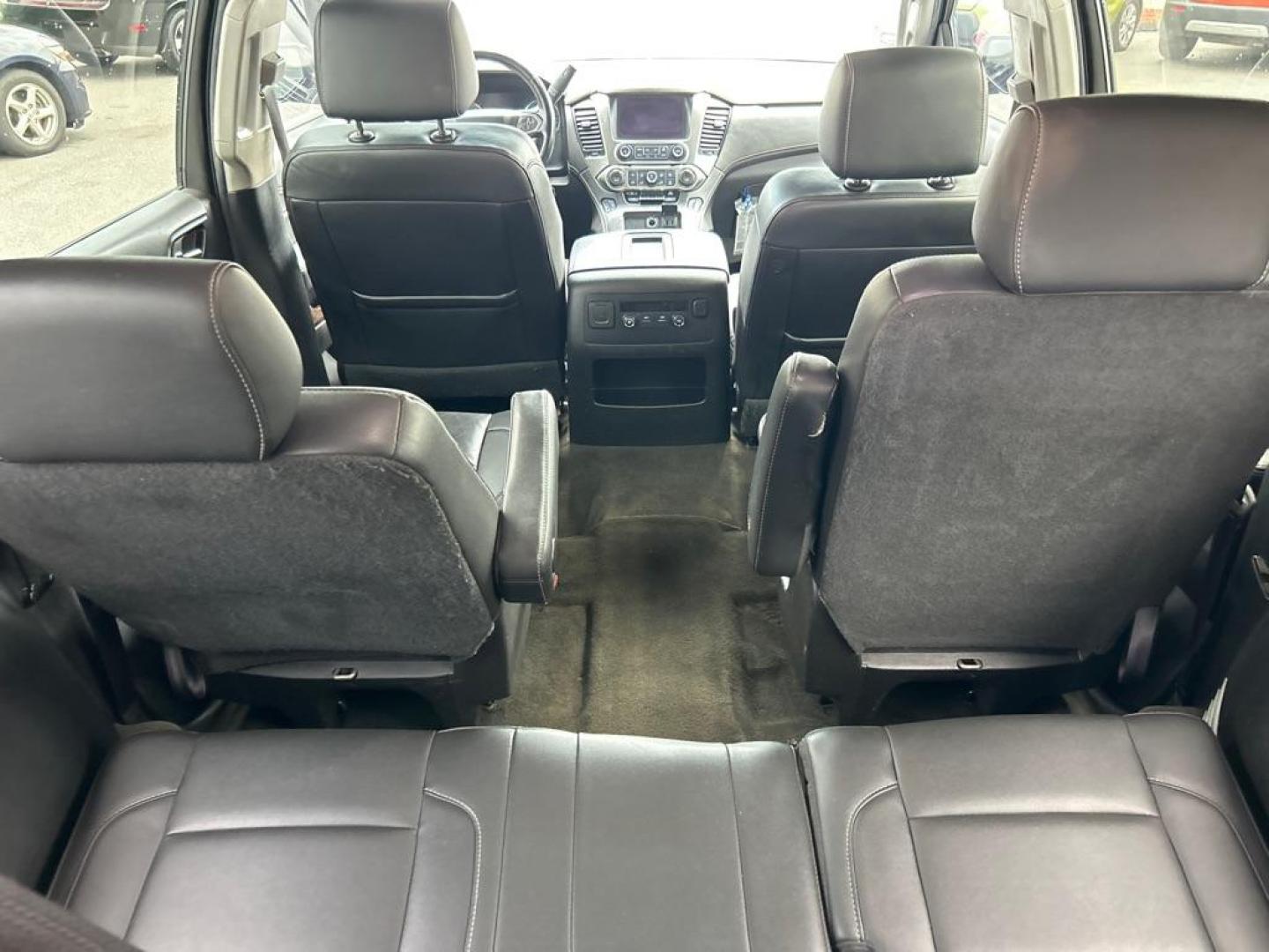 2017 BLACK CHEVROLET SUBURBAN 1500 LT Z71 Package (1GNSKHKC8HR) with an 5.3L engine, Automatic transmission, located at 2514 Williamson Rd NE, Roanoke, VA, 24012, (540) 265-7770, 37.294636, -79.936249 - NO CREDIT CHECK FINANCING WITH ONLY $4500 DOWN PAYMENT!!!! Check out our website www.needausedvehicle.com for our No Credit Check/ In House Financing options!! No Credit Check Available!!! In House Financing Available!!! All Clean Title Vehicles (no Salvaged or flooded vehicles ever on our lot)! - Photo#3