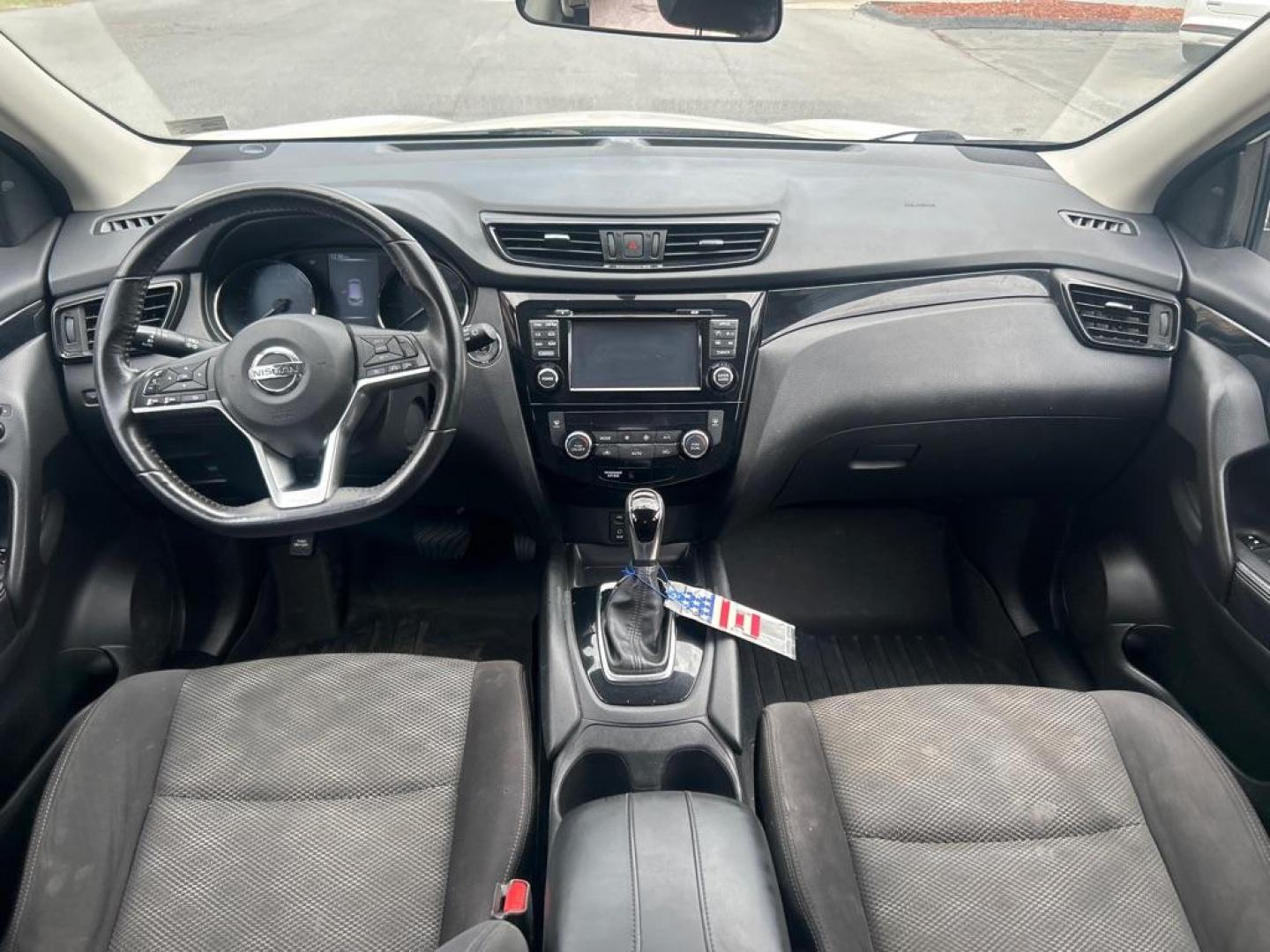 2017 WHITE NISSAN ROGUE SPORT S (JN1BJ1CR5HW) with an 2.0L engine, Continuously Variable transmission, located at 2514 Williamson Rd NE, Roanoke, VA, 24012, (540) 265-7770, 37.294636, -79.936249 - NO CREDIT CHECK FINANCING WITH ONLY $4500 DOWN PAYMENT!!!! Check out our website www.needausedvehicle.com for our No Credit Check/ In House Financing options!! No Credit Check Available!!! In House Financing Available!!! All Clean Title Vehicles (no Salvaged or flooded vehicles ever on our lot)! - Photo#7