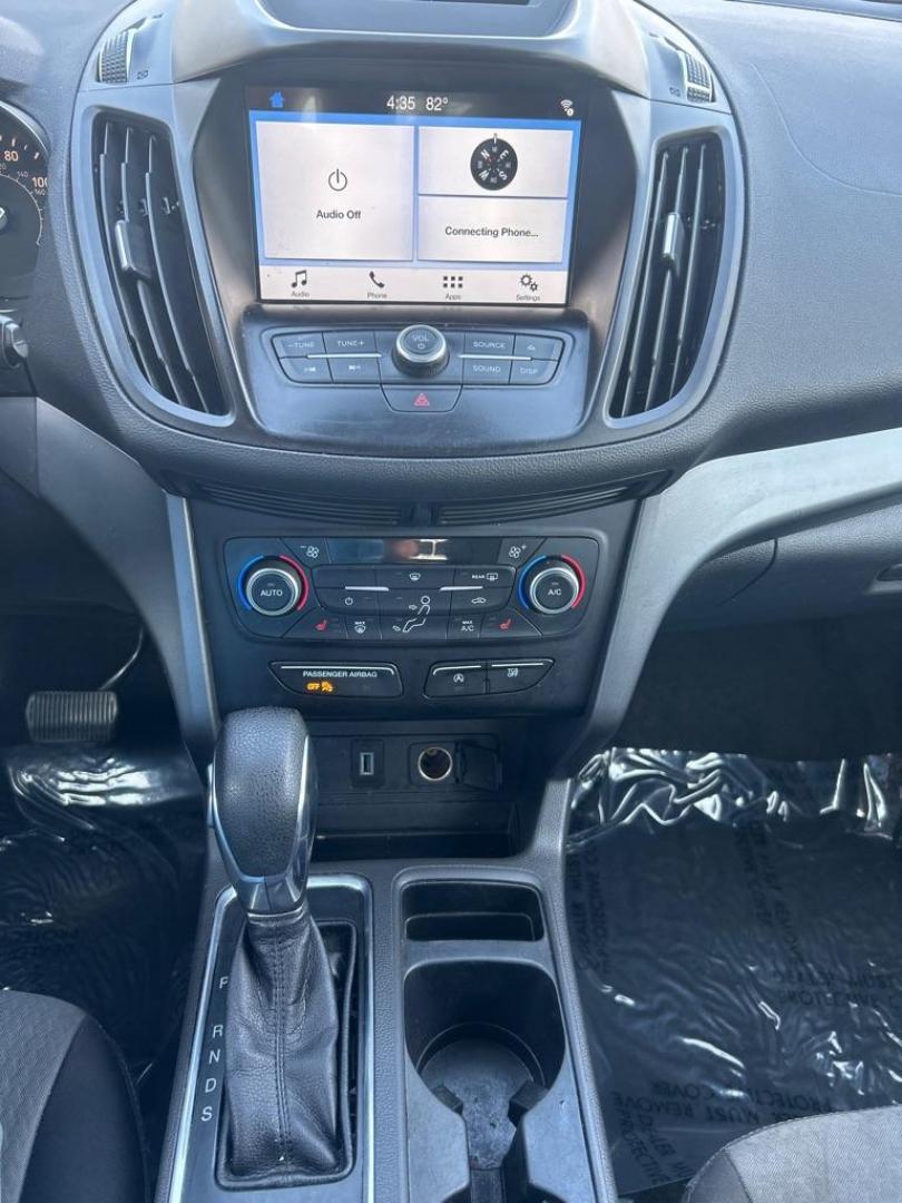 2018 BLACK FORD ESCAPE SE (1FMCU0GD1JU) with an 1.5L engine, Automatic transmission, located at 2514 Williamson Rd NE, Roanoke, VA, 24012, (540) 265-7770, 37.294636, -79.936249 - Photo#9
