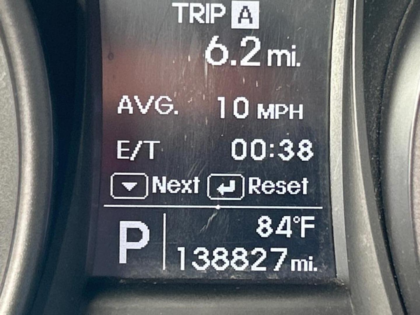 2015 WHITE HYUNDAI SANTA FE SPORT SPORT (5XYZTDLB6FG) with an 2.4L engine, Automatic transmission, located at 2514 Williamson Rd NE, Roanoke, VA, 24012, (540) 265-7770, 37.294636, -79.936249 - Photo#8