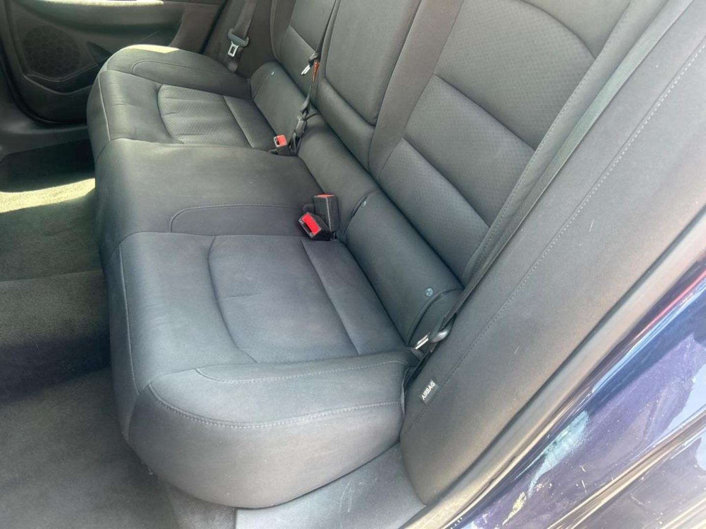 2018 BLUE CHEVROLET MALIBU LS (1G1ZC5ST0JF) with an 1.5L engine, Automatic transmission, located at 2514 Williamson Rd NE, Roanoke, VA, 24012, (540) 265-7770, 37.294636, -79.936249 - Photo#2