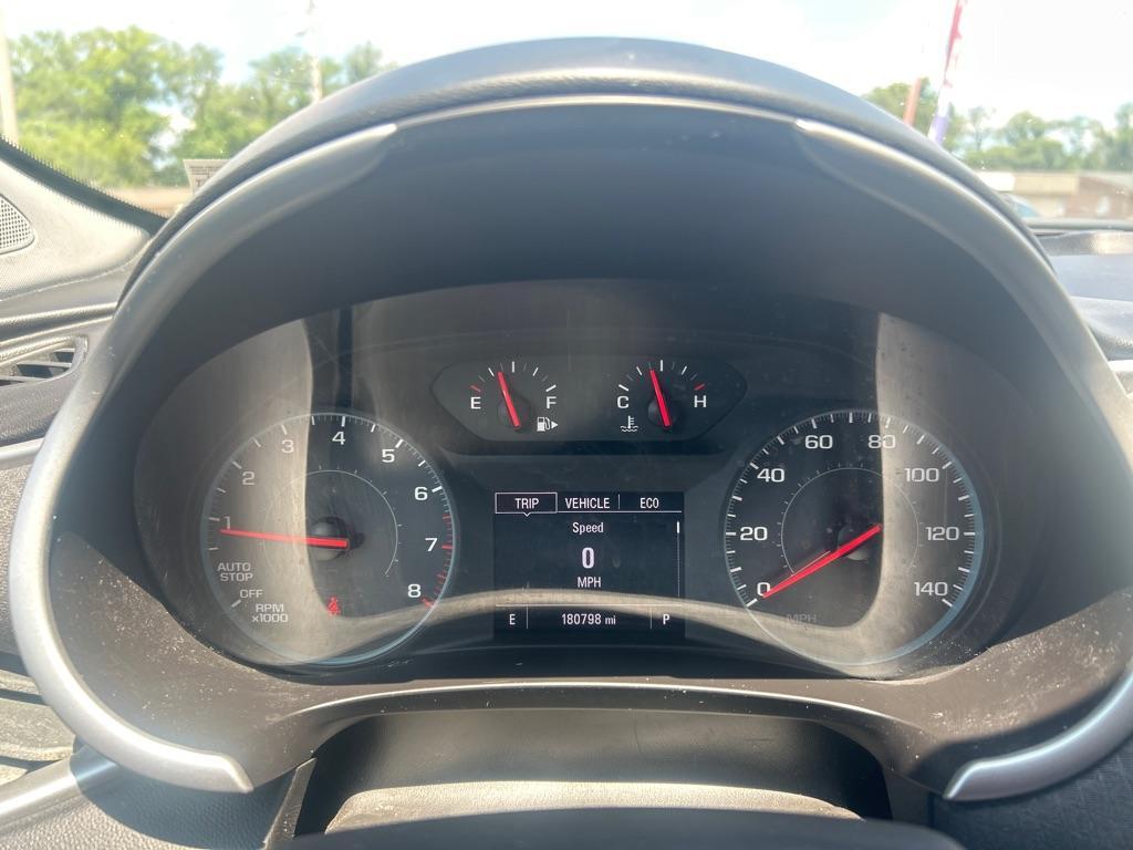 2018 BLUE CHEVROLET MALIBU LS (1G1ZC5ST0JF) with an 1.5L engine, Automatic transmission, located at 2514 Williamson Rd NE, Roanoke, VA, 24012, (540) 265-7770, 37.294636, -79.936249 - NO CREDIT CHECK FINANCING WITH ONLY $2400 DOWN PAYMENT!!!! Check out our website www.needausedvehicle.com for our No Credit Check/ In House Financing options!! No Credit Check Available!!! In House Financing Available!!! All Clean Title Vehicles (no Salvaged or flooded vehicles ever on our lot)! - Photo#7