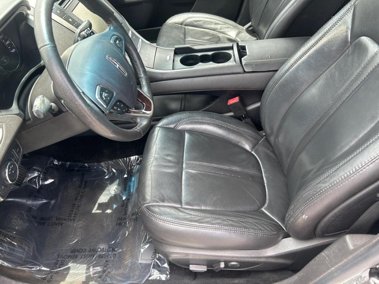 2014 BLACK LINCOLN MKZ (3LN6L2G93ER) with an 2.0L engine, Automatic transmission, located at 2514 Williamson Rd NE, Roanoke, VA, 24012, (540) 265-7770, 37.294636, -79.936249 - NO CREDIT CHECK FINANCING WITH ONLY $2000 DOWN PAYMENT!!!! Check out our website www.needausedvehicle.com for our No Credit Check/ In House Financing options!! No Credit Check Available!!! In House Financing Available!!! All Clean Title Vehicles (no Salvaged or flooded vehicles ever on our lot)! - Photo#6