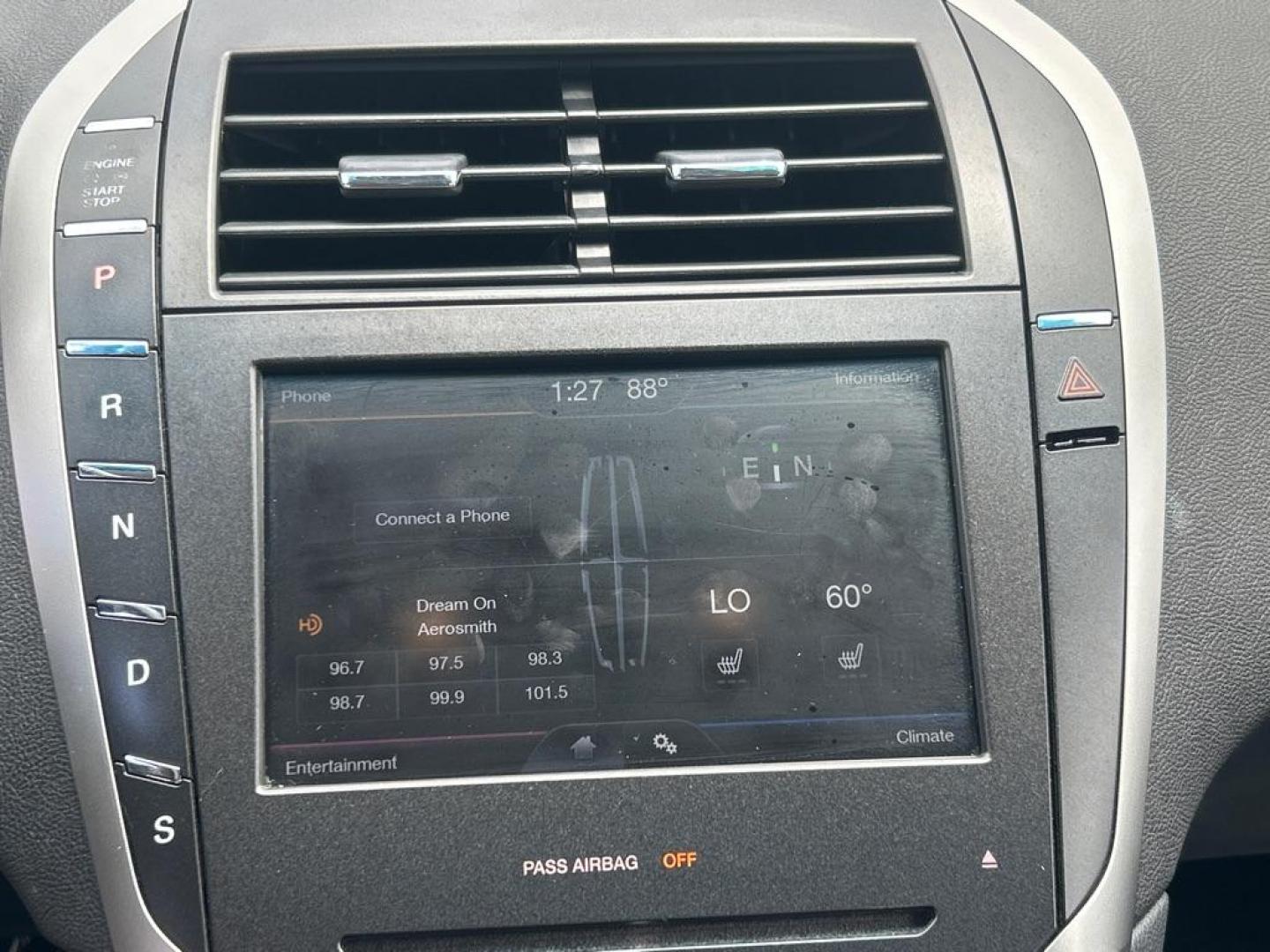 2014 BLACK LINCOLN MKZ (3LN6L2G93ER) with an 2.0L engine, Automatic transmission, located at 2514 Williamson Rd NE, Roanoke, VA, 24012, (540) 265-7770, 37.294636, -79.936249 - NO CREDIT CHECK FINANCING WITH ONLY $2000 DOWN PAYMENT!!!! Check out our website www.needausedvehicle.com for our No Credit Check/ In House Financing options!! No Credit Check Available!!! In House Financing Available!!! All Clean Title Vehicles (no Salvaged or flooded vehicles ever on our lot)! - Photo#10