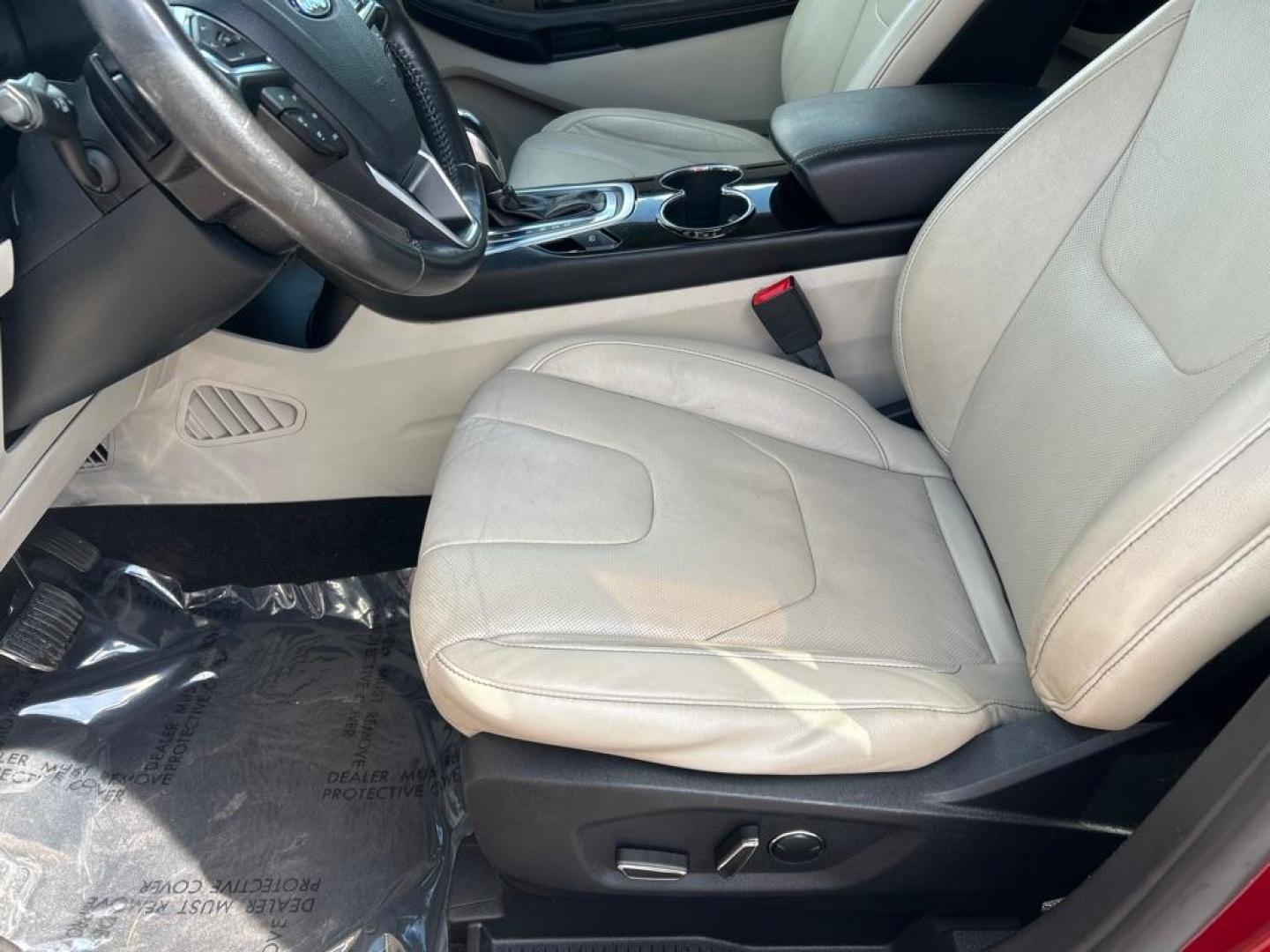 2015 RED FORD EDGE TITANIUM (2FMPK4K90FB) with an 2.0L engine, Automatic transmission, located at 2514 Williamson Rd NE, Roanoke, VA, 24012, (540) 265-7770, 37.294636, -79.936249 - NO CREDIT CHECK FINANCING WITH ONLY $4300 DOWN PAYMENT!!!! Check out our website www.needausedvehicle.com for our No Credit Check/ In House Financing options!! No Credit Check Available!!! In House Financing Available!!! All Clean Title Vehicles (no Salvaged or flooded vehicles ever on our lot)! - Photo#6