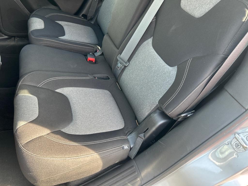 2014 SILVER JEEP CHEROKEE SPORT (1C4PJLAB5EW) with an 2.4L engine, Automatic transmission, located at 2514 Williamson Rd NE, Roanoke, VA, 24012, (540) 265-7770, 37.294636, -79.936249 - NO CREDIT CHECK FINANCING WITH ONLY $3300 DOWN PAYMENT!!!! Check out our website www.needausedvehicle.com for our No Credit Check/ In House Financing options!! No Credit Check Available!!! In House Financing Available!!! All Clean Title Vehicles (no Salvaged or flooded vehicles ever on our lot)! - Photo#6