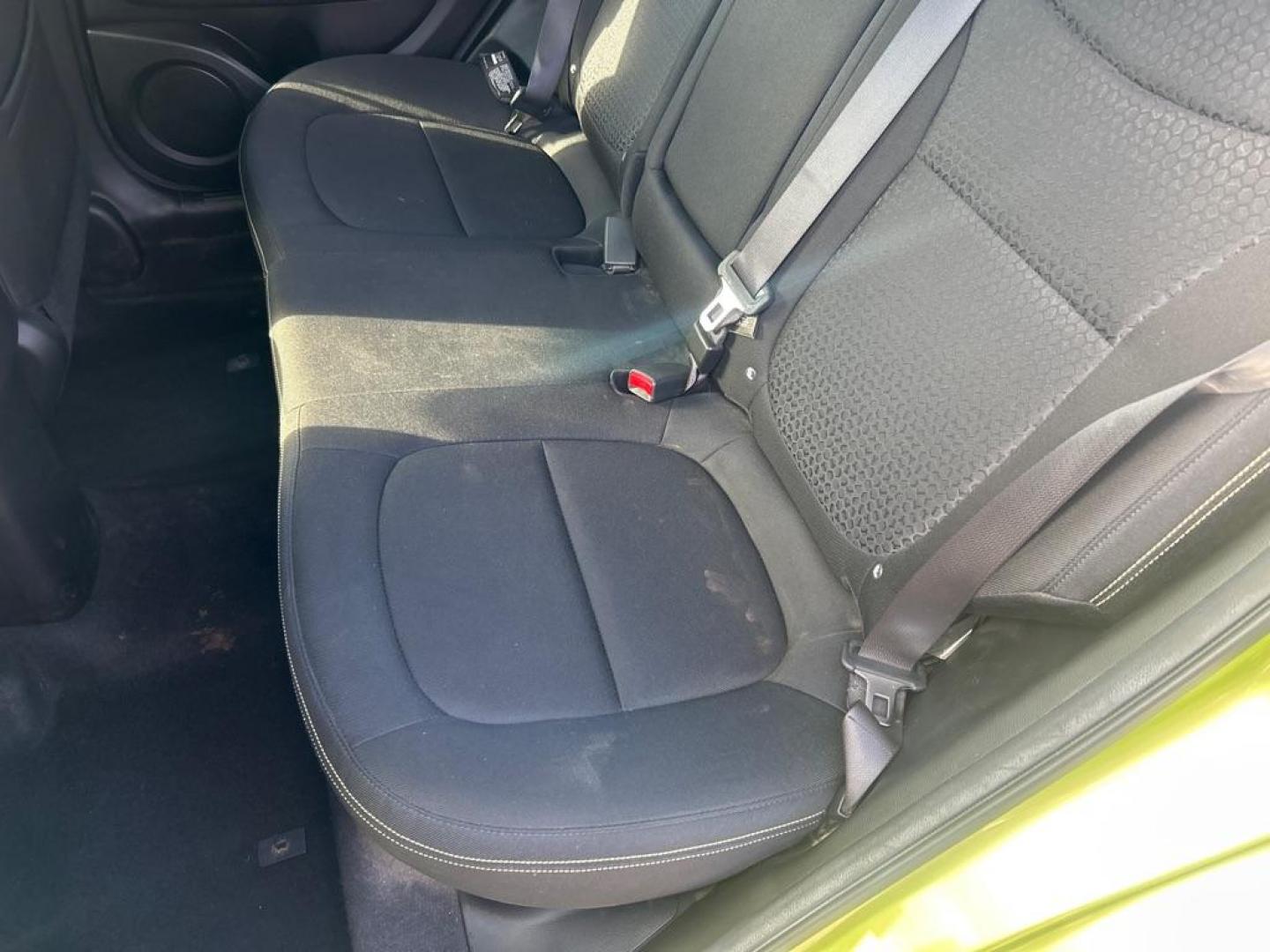 2015 GREEN KIA SOUL + (KNDJP3A5XF7) with an 2.0L engine, Automatic transmission, located at 2514 Williamson Rd NE, Roanoke, VA, 24012, (540) 265-7770, 37.294636, -79.936249 - NO CREDIT CHECK FINANCING WITH ONLY $3000 DOWN PAYMENT!!!! Check out our website www.needausedvehicle.com for our No Credit Check/ In House Financing options!! No Credit Check Available!!! In House Financing Available!!! All Clean Title Vehicles (no Salvaged or flooded vehicles ever on our lot)! - Photo#6