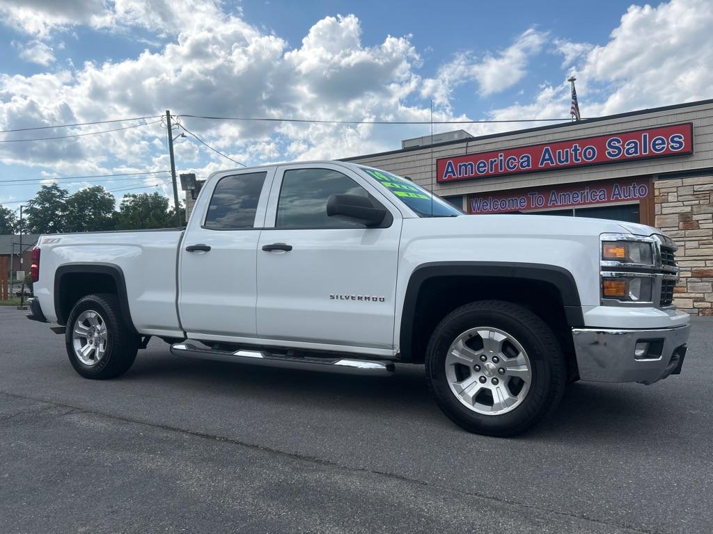 photo of 2014 CHEVROLET SILVERADO 1500 LT