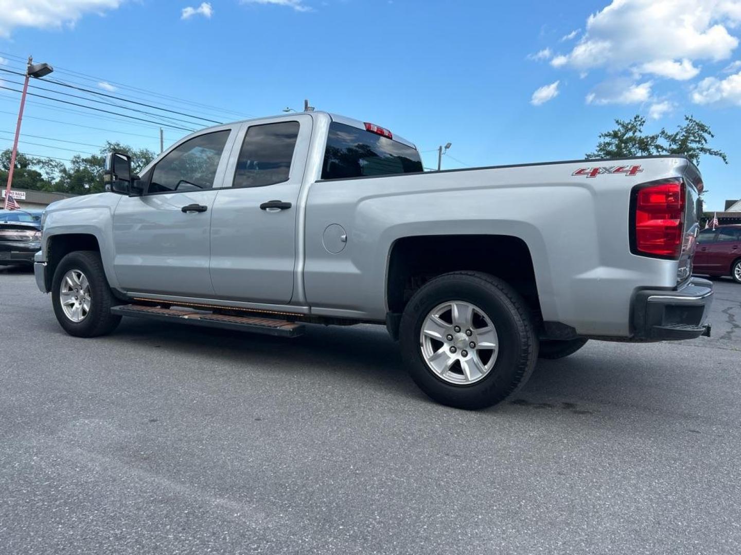 2014 SILVER CHEVROLET SILVERADO 1500 LT (1GCVKREH2EZ) with an 4.3L engine, Automatic transmission, located at 2514 Williamson Rd NE, Roanoke, VA, 24012, (540) 265-7770, 37.294636, -79.936249 - NO CREDIT CHECK FINANCING WITH ONLY $4500 DOWN PAYMENT!!!! Check out our website www.needausedvehicle.com for our No Credit Check/ In House Financing options!! No Credit Check Available!!! In House Financing Available!!! All Clean Title Vehicles (no Salvaged or flooded vehicles ever on our lot)! - Photo#1