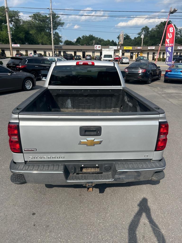 2014 SILVER CHEVROLET SILVERADO 1500 LT (1GCVKREH2EZ) with an 4.3L engine, Automatic transmission, located at 2514 Williamson Rd NE, Roanoke, VA, 24012, (540) 265-7770, 37.294636, -79.936249 - Photo#3