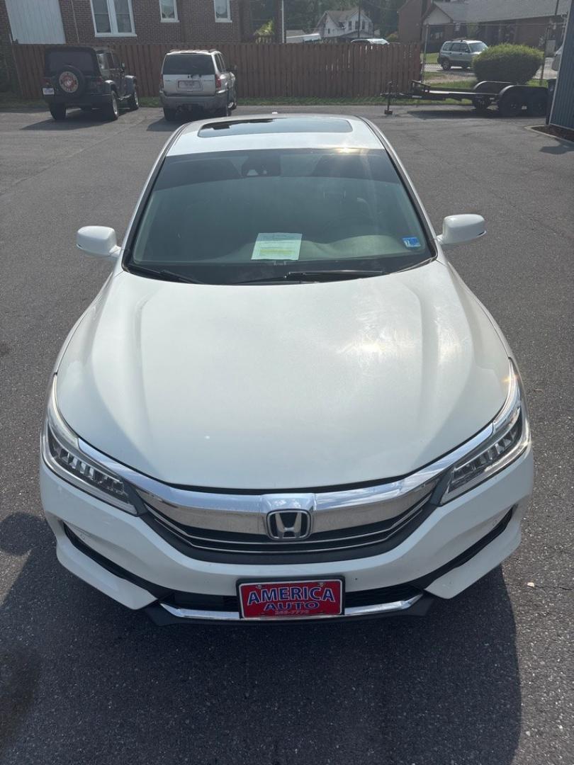 2016 WHITE HONDA ACCORD TOURING (1HGCR3F97GA) with an 3.5L engine, Automatic transmission, located at 2514 Williamson Rd NE, Roanoke, VA, 24012, (540) 265-7770, 37.294636, -79.936249 - NO CREDIT CHECK FINANCING WITH ONLY $3500 DOWN PAYMENT!!!! Check out our website www.needausedvehicle.com for our No Credit Check/ In House Financing options!! No Credit Check Available!!! In House Financing Available!!! All Clean Title Vehicles (no Salvaged or flooded vehicles ever on our lot)!- Photo#10