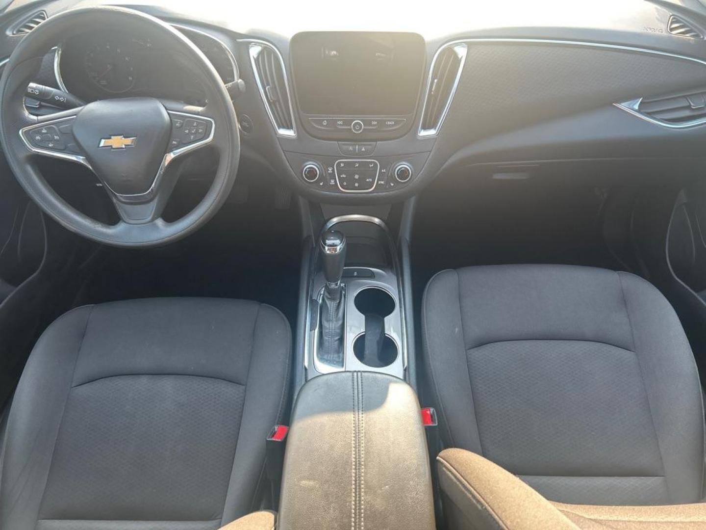 2020 SILVER CHEVROLET MALIBU LT (1G1ZD5ST2LF) with an 1.5L engine, Continuously Variable transmission, located at 2514 Williamson Rd NE, Roanoke, VA, 24012, (540) 265-7770, 37.294636, -79.936249 - NO CREDIT CHECK FINANCING WITH ONLY $4000 DOWN PAYMENT!!!! Check out our website www.needausedvehicle.com for our No Credit Check/ In House Financing options!! No Credit Check Available!!! In House Financing Available!!! All Clean Title Vehicles (no Salvaged or flooded vehicles ever on our lot)! - Photo#3