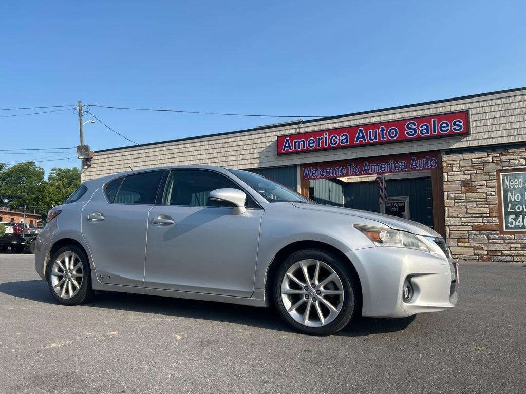 photo of 2011 LEXUS CT 200