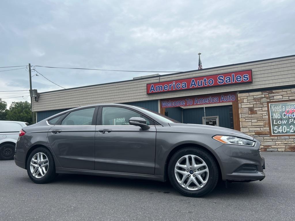 photo of 2014 FORD FUSION SE