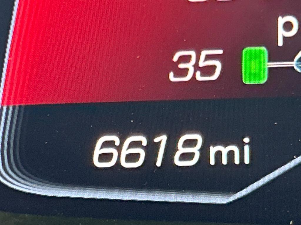 2022 BLUE CHEVROLET CORVETTE STINGRAY 2LT (1G1YB3D41N5) with an 6.2L engine, Automatic transmission, located at 2514 Williamson Rd NE, Roanoke, VA, 24012, (540) 265-7770, 37.294636, -79.936249 - ***** CASH ONLY PRICE IS $68000.00 (NOT INCLUDING SALES TAX, TAGS, TITLING, AND PROCESSING FEE) ***** *********** VEHICLE SHOWN BY APPOINTMENT ONLY ***************** This hard top convertible Corvette Stingray 2LT sports so many features, 6.2L 8 cylinder automatic transmission with paddle shift - Photo#6