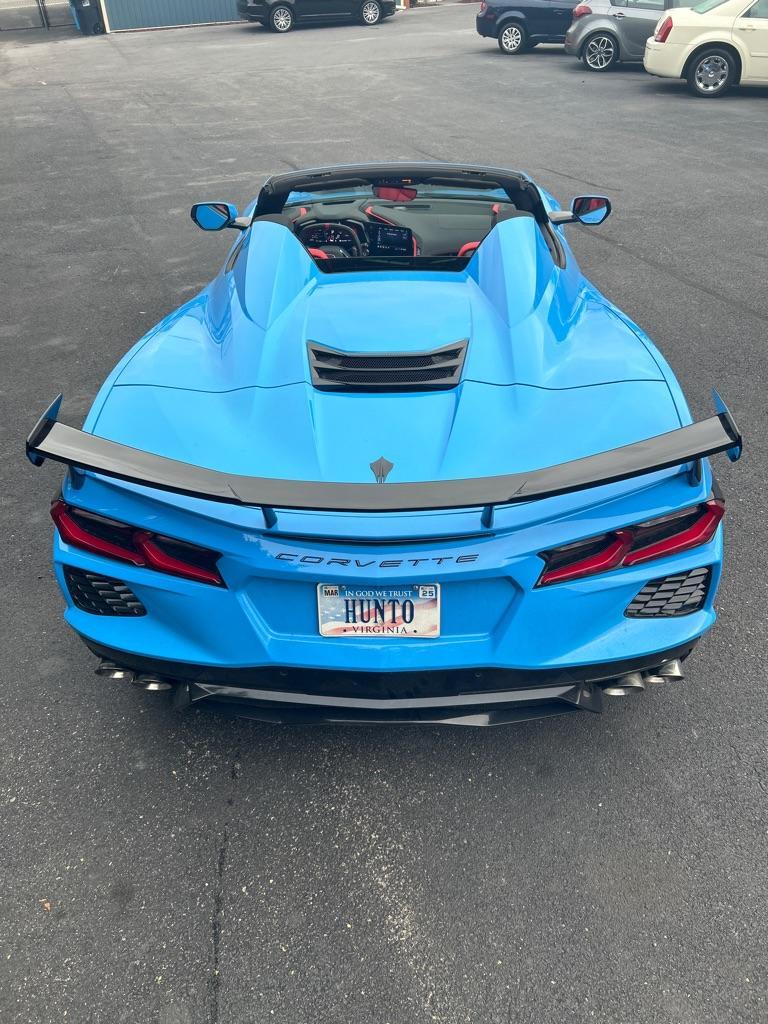 2022 BLUE CHEVROLET CORVETTE STINGRAY 2LT (1G1YB3D41N5) with an 6.2L engine, Automatic transmission, located at 2514 Williamson Rd NE, Roanoke, VA, 24012, (540) 265-7770, 37.294636, -79.936249 - ***** CASH ONLY PRICE IS $68000.00 (NOT INCLUDING SALES TAX, TAGS, TITLING, AND PROCESSING FEE) ***** *********** VEHICLE SHOWN BY APPOINTMENT ONLY ***************** This hard top convertible Corvette Stingray 2LT sports so many features, 6.2L 8 cylinder automatic transmission with paddle shift - Photo#10