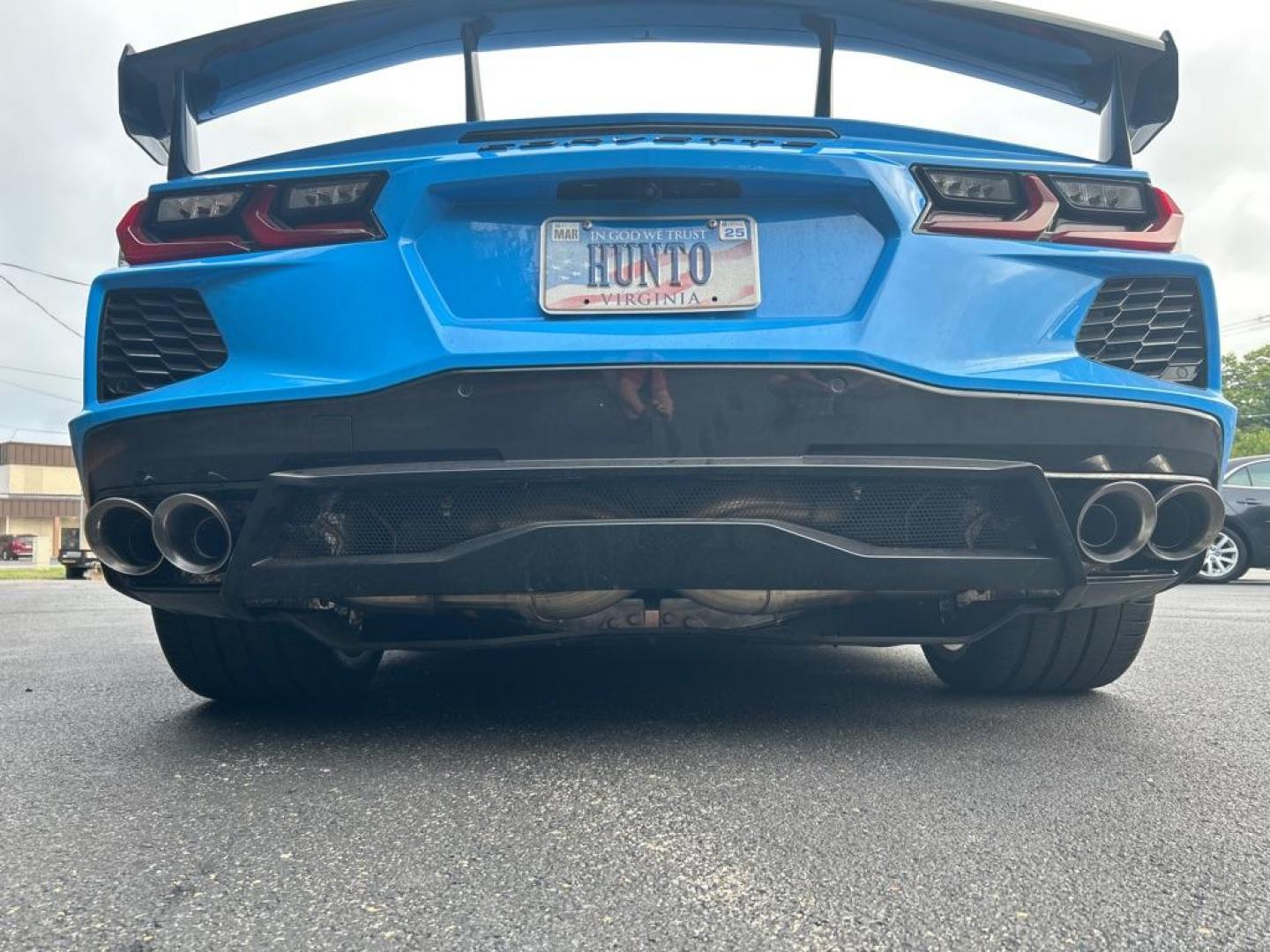 2022 BLUE CHEVROLET CORVETTE STINGRAY 2LT (1G1YB3D41N5) with an 6.2L engine, Automatic transmission, located at 2514 Williamson Rd NE, Roanoke, VA, 24012, (540) 265-7770, 37.294636, -79.936249 - ***** CASH ONLY PRICE IS $78000.00 (NOT INCLUDING SALES TAX, TAGS, TITLING, AND PROCESSING FEE) ***** *********** VEHICLE SHOWN BY APPOINTMENT ONLY ***************** This hard top convertible Corvette Stingray 2LT sports so many features, 6.2L 8 cylinder automatic transmission with paddle shift - Photo#11