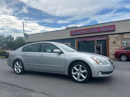 2004 NISSAN MAXIMA SE