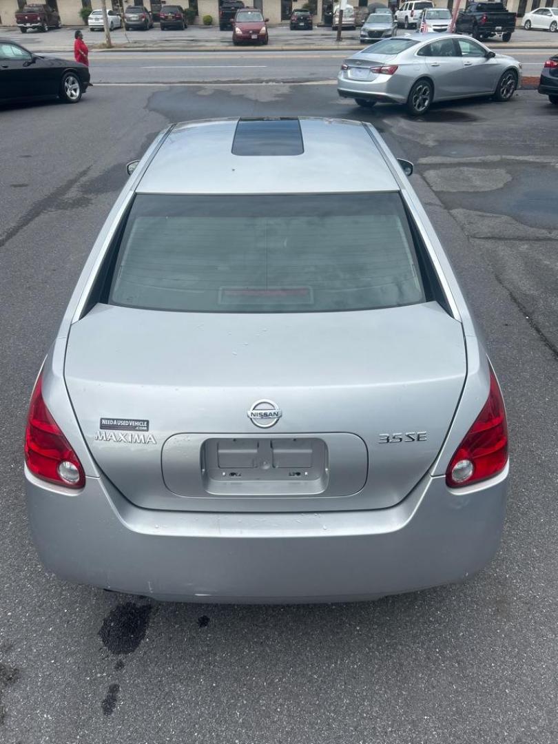 2004 SILVER NISSAN MAXIMA SE (1N4BA41E14C) with an 3.5L engine, Automatic transmission, located at 2514 Williamson Rd NE, Roanoke, VA, 24012, (540) 265-7770, 37.294636, -79.936249 - NO CREDIT CHECK FINANCING WITH ONLY $2200 DOWN PAYMENT!!!! Check out our website www.needausedvehicle.com for our No Credit Check/ In House Financing options!! No Credit Check Available!!! In House Financing Available!!! All Clean Title Vehicles (no Salvaged or flooded vehicles ever on our lot)! - Photo#9