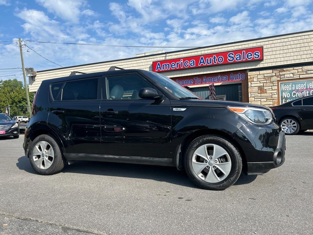 2015 Kia Soul Base's photo