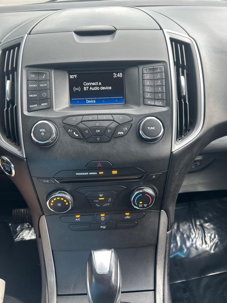 2018 GOLD FORD EDGE SE (2FMPK4G92JB) with an 2.0L engine, Automatic transmission, located at 2514 Williamson Rd NE, Roanoke, VA, 24012, (540) 265-7770, 37.294636, -79.936249 - NO CREDIT CHECK FINANCING WITH ONLY $3500 DOWN PAYMENT!!!! Check out our website www.needausedvehicle.com for our No Credit Check/ In House Financing options!! No Credit Check Available!!! In House Financing Available!!! All Clean Title Vehicles (no Salvaged or flooded vehicles ever on our lot)! - Photo#7