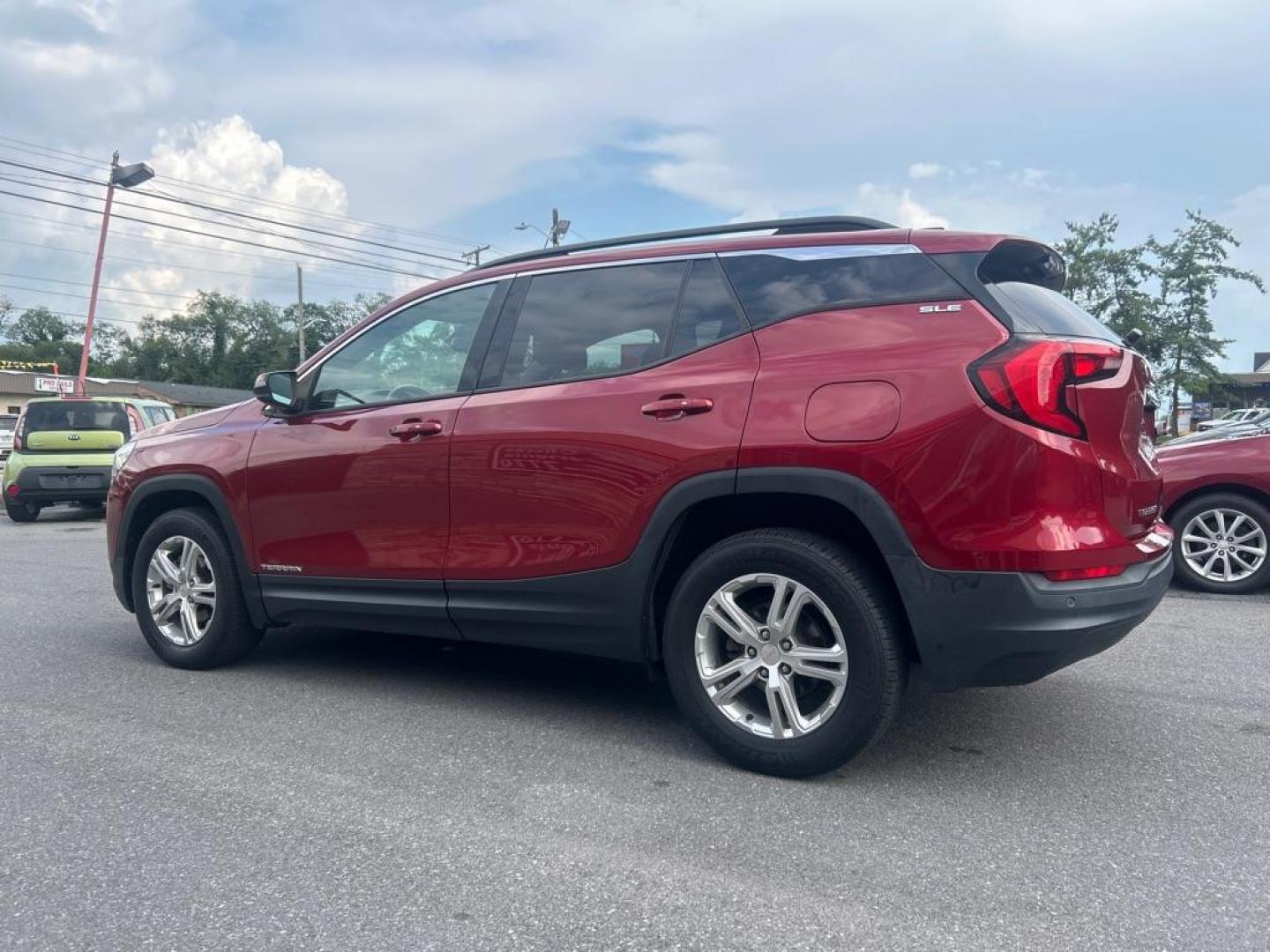 2019 RED GMC TERRAIN SLE (3GKALTEV7KL) with an 1.5L engine, Automatic transmission, located at 2514 Williamson Rd NE, Roanoke, VA, 24012, (540) 265-7770, 37.294636, -79.936249 - NO CREDIT CHECK FINANCING WITH ONLY $4500 DOWN PAYMENT!!!! Check out our website www.needausedvehicle.com for our No Credit Check/ In House Financing options!! No Credit Check Available!!! In House Financing Available!!! All Clean Title Vehicles (no Salvaged or flooded vehicles ever on our lot)! - Photo#1