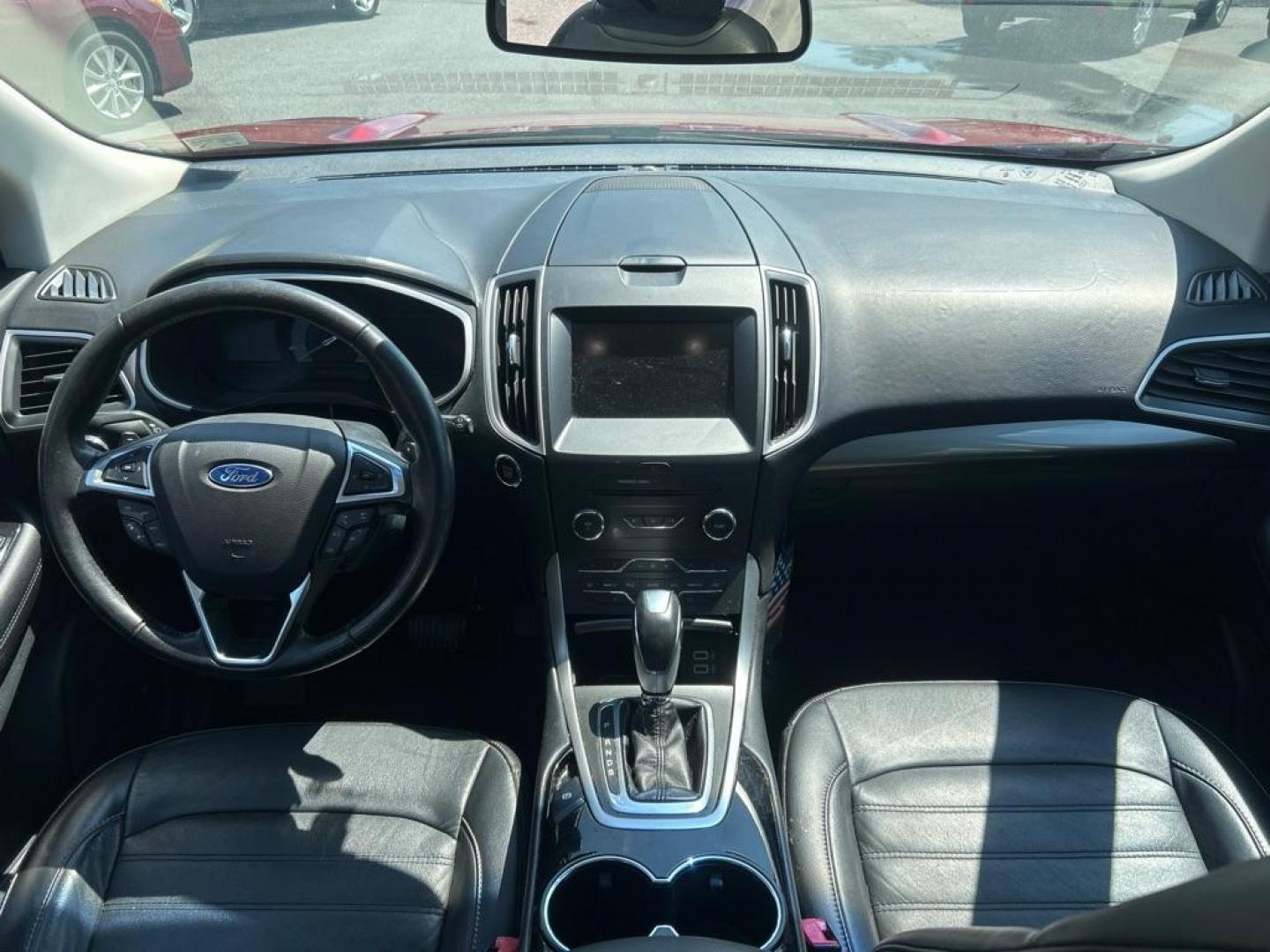2016 RED FORD EDGE SEL (2FMPK4J93GB) with an 2.0L engine, Automatic transmission, located at 2514 Williamson Rd NE, Roanoke, VA, 24012, (540) 265-7770, 37.294636, -79.936249 - Photo#5