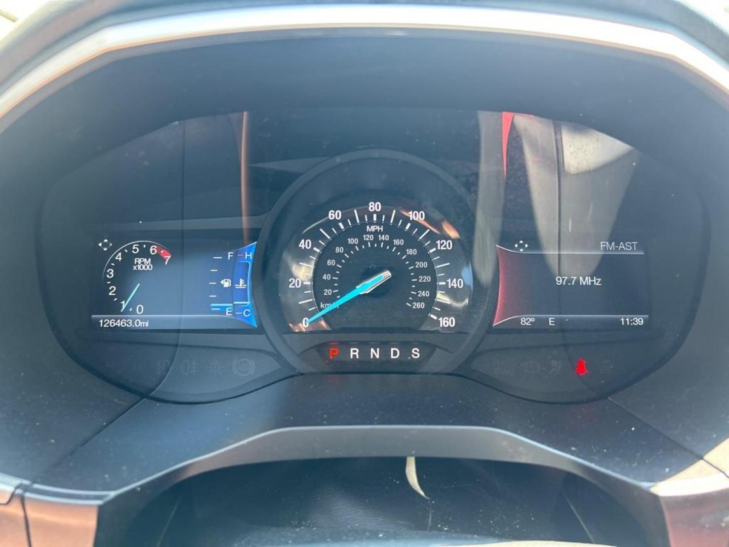 2016 RED FORD EDGE SEL (2FMPK4J93GB) with an 2.0L engine, Automatic transmission, located at 2514 Williamson Rd NE, Roanoke, VA, 24012, (540) 265-7770, 37.294636, -79.936249 - Photo#7