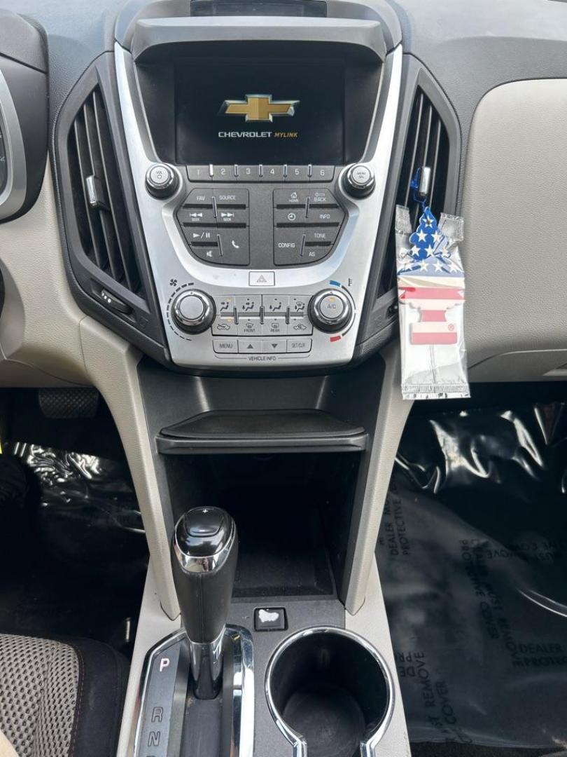 2017 WHITE CHEVROLET EQUINOX LT (2GNFLFEK2H6) with an 2.4L engine, Automatic transmission, located at 2514 Williamson Rd NE, Roanoke, VA, 24012, (540) 265-7770, 37.294636, -79.936249 - NO CREDIT CHECK FINANCING WITH ONLY $2800 DOWN PAYMENT!!!! Check out our website www.needausedvehicle.com for our No Credit Check/ In House Financing options!! No Credit Check Available!!! In House Financing Available!!! All Clean Title Vehicles (no Salvaged or flooded vehicles ever on our lot)! - Photo#7