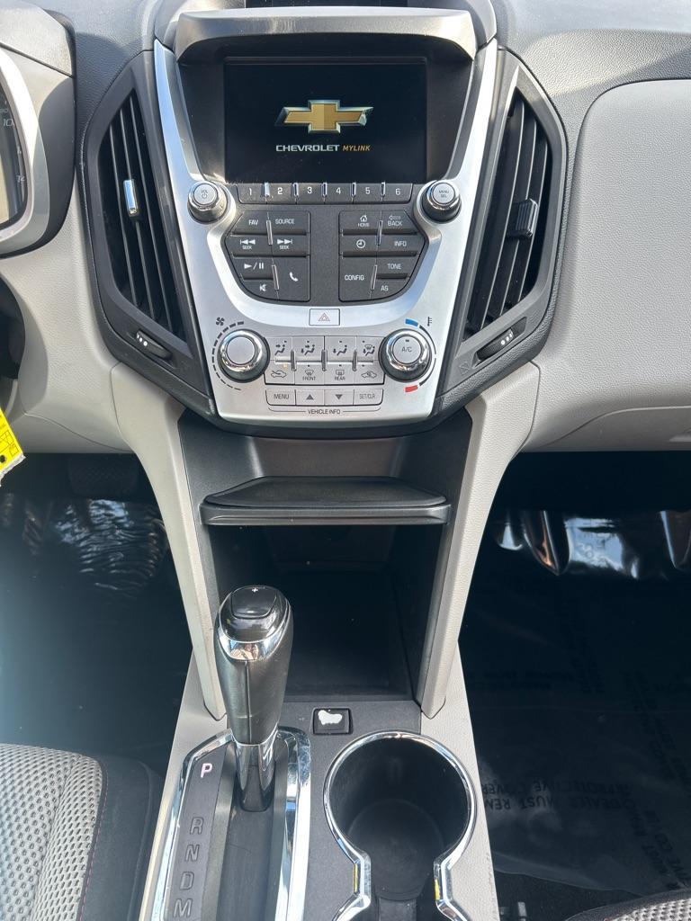 2017 WHITE CHEVROLET EQUINOX LT (2GNFLFEK2H6) with an 2.4L engine, Automatic transmission, located at 2514 Williamson Rd NE, Roanoke, VA, 24012, (540) 265-7770, 37.294636, -79.936249 - NO CREDIT CHECK FINANCING WITH ONLY $2700 DOWN PAYMENT!!!! Check out our website www.needausedvehicle.com for our No Credit Check/ In House Financing options!! No Credit Check Available!!! In House Financing Available!!! All Clean Title Vehicles (no Salvaged or flooded vehicles ever on our lot)! - Photo#9