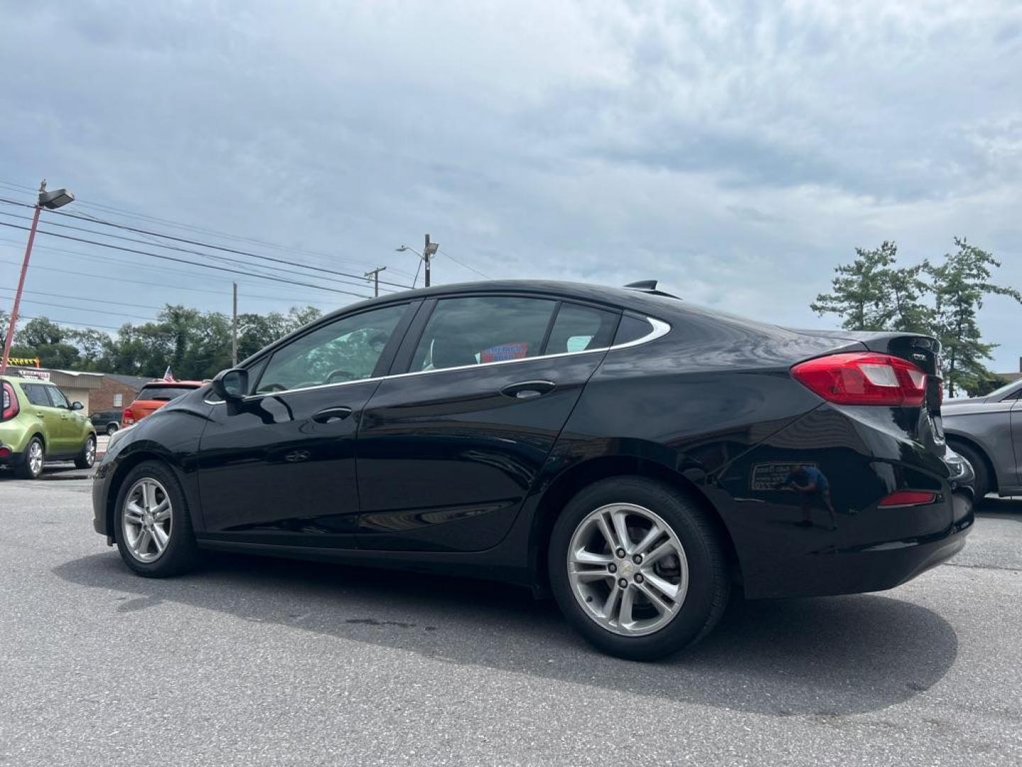 2017 BLACK CHEVROLET CRUZE LT (1G1BE5SM9H7) with an 1.4L engine, Automatic transmission, located at 2514 Williamson Rd NE, Roanoke, VA, 24012, (540) 265-7770, 37.294636, -79.936249 - NO CREDIT CHECK FINANCING WITH ONLY $3300 DOWN PAYMENT!!!! Check out our website www.needausedvehicle.com for our No Credit Check/ In House Financing options!! No Credit Check Available!!! In House Financing Available!!! All Clean Title Vehicles (no Salvaged or flooded vehicles ever on our lot)! - Photo#1